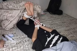 光脚美女短片 - C987