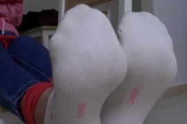 豆豆挠脚心 - C618