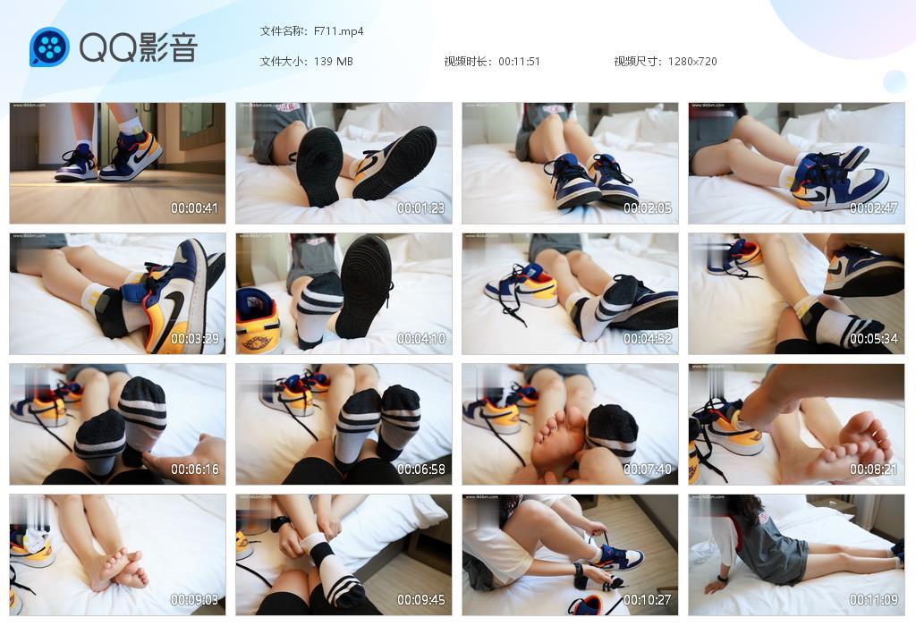 G.jpg 美女嫩白脚丫tk - F711  第1张